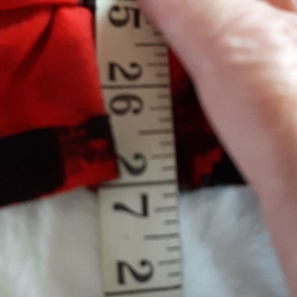 Cato  Womans Red  Black Print Long SleeveTop M - Picture 8 of 9